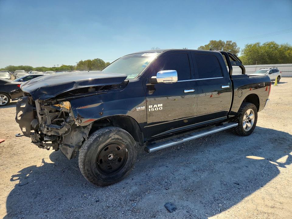 RAM 1500 2017 с VIN 1C6RR6LT1HS662117 - Снимка от търг