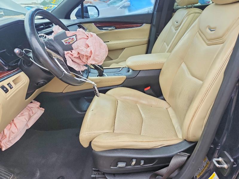 Photo 7 from auction – 2017 CADILLAC XT5 with VIN 1GYKNCRS0HZ243339
