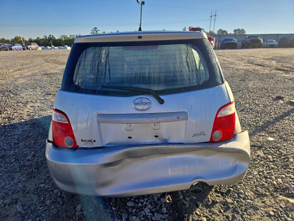 Снимка 6 от търг – 2006 SCION XA с VIN JTKKT624460164579