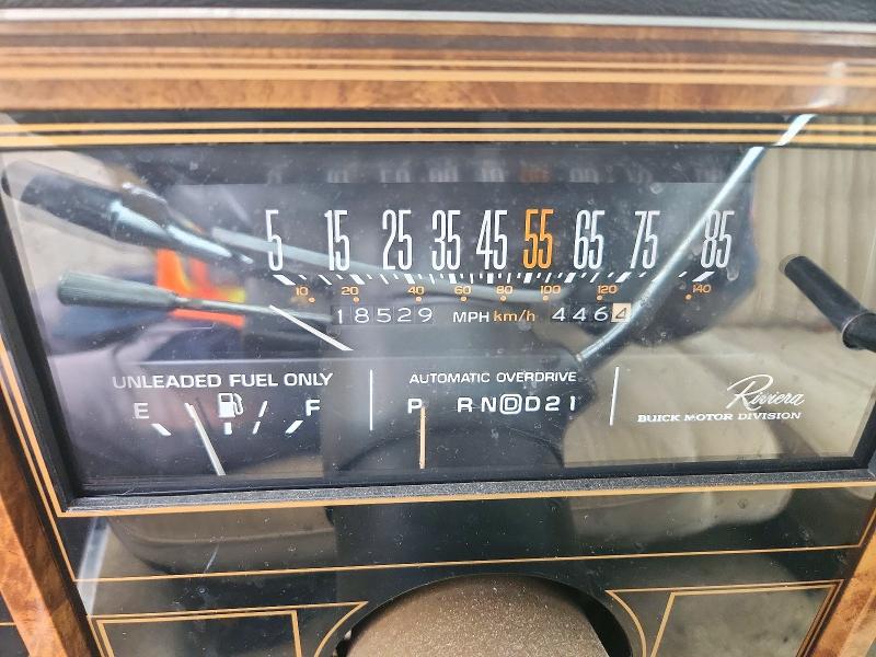 Снимка 9 от търг – 1984 BUICK RIVIERA с VIN 1G4AZ57Y1EE444884