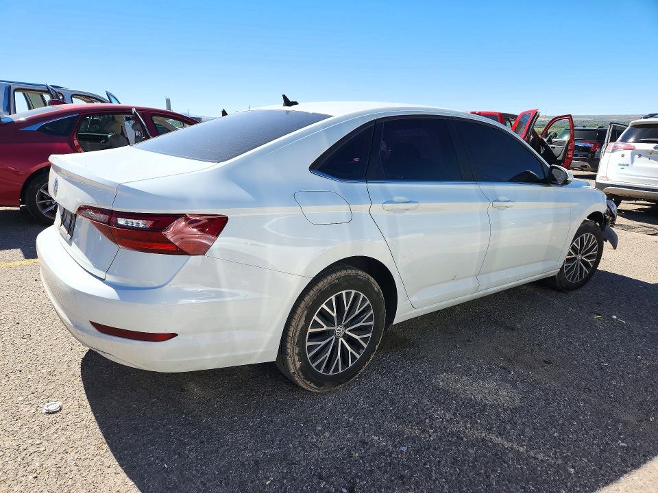 Снимка 3 от търг – 2021 VOLKSWAGEN JETTA с VIN 3VWC57BU9MM084276