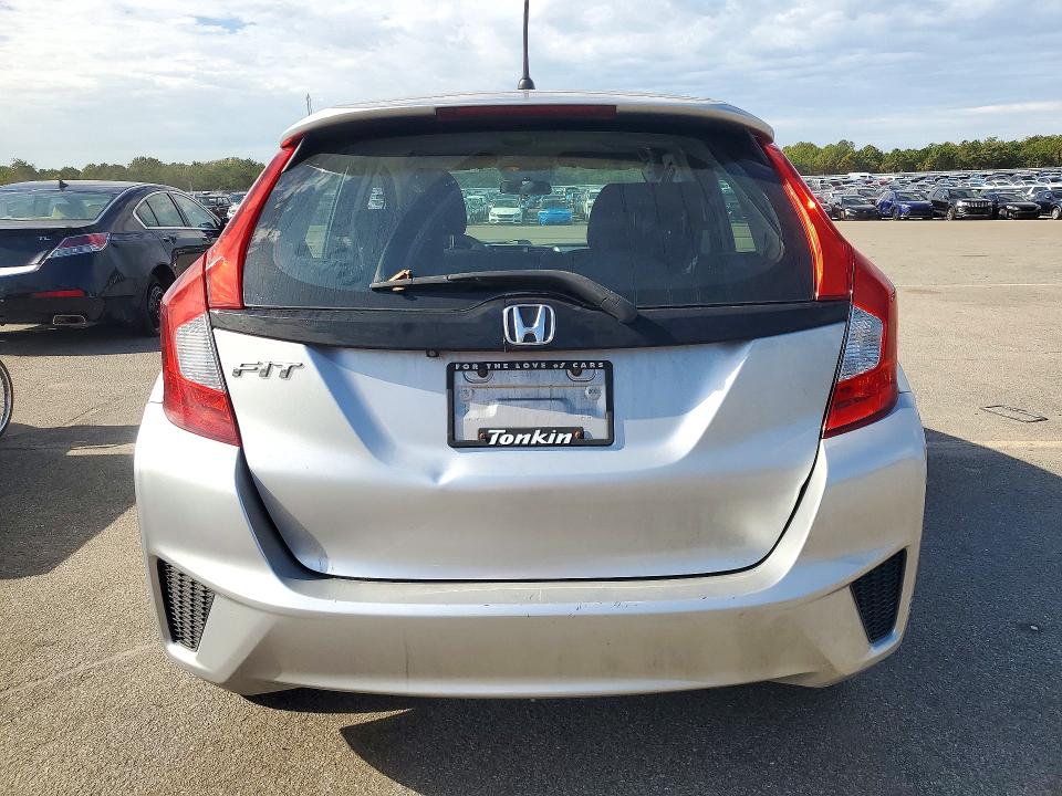 Снимка 6 от търг – 2015 HONDA FIT с VIN 3HGGK5G55FM711143
