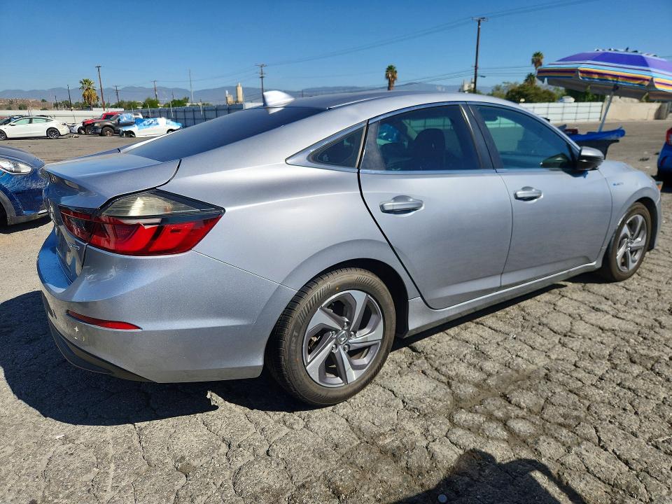 Photo 3 from auction – 2019 HONDA INSIGHT with VIN 19XZE4F11KE025791