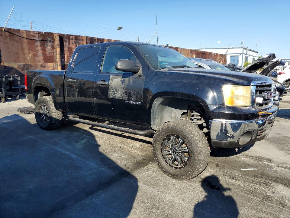 Снимка 4 от търг – 2011 GMC SIERRA с VIN 3GTP2VE32BG266871