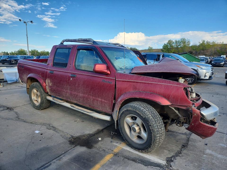 Снимка 4 от търг – 2000 NISSAN FRONTIER с VIN 1N6ED27Y7YC410609