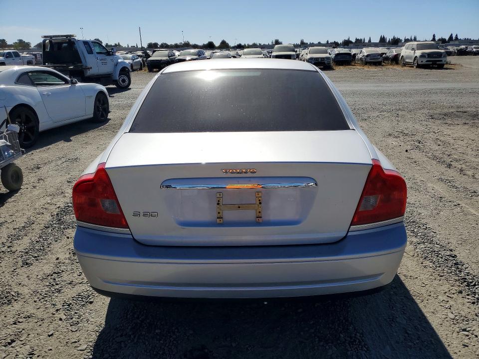 Фото 6 с аукциона – 2004 VOLVO S80 с VIN YV1TS59H341374271