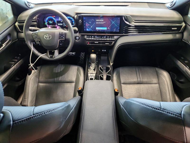 Снимка 8 от търг – 2025 TOYOTA CAMRY с VIN 4T1DAACKXSU563470
