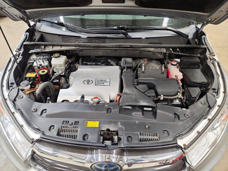 Снимка 12 от търг – 2015 TOYOTA HIGHLANDER HYBRID с VIN 5TDDCRFH1FS013694