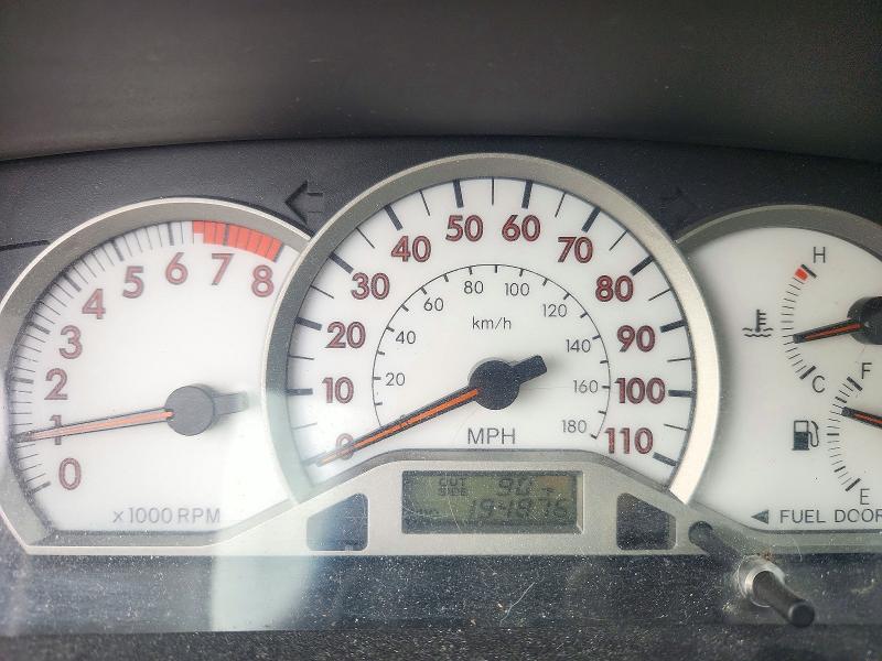 Photo 9 from auction – 2005 TOYOTA COROLLA with VIN 1NXBR32E25Z428480