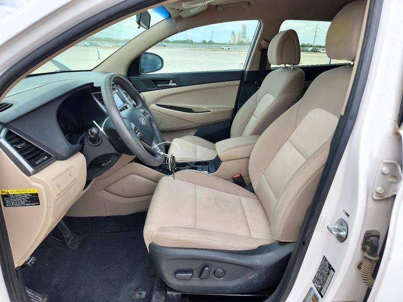 Снимка 7 от търг – 2017 HYUNDAI TUCSON с VIN KM8J33A25HU354853