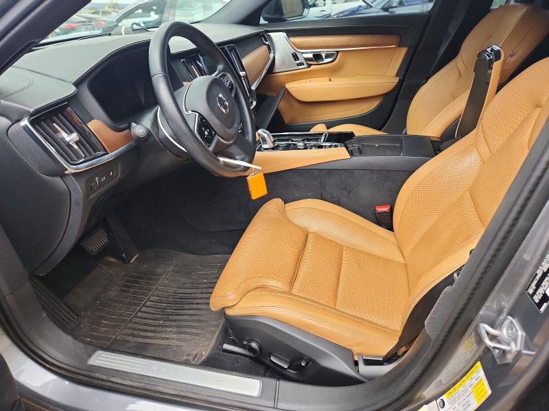 Снимка 7 от търг – 2018 VOLVO S90 с VIN LVYBC0AL1JP026617