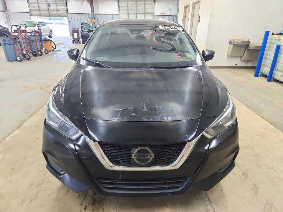 Снимка 5 от търг – 2020 NISSAN VERSA с VIN 3N1CN8DV1LL814428