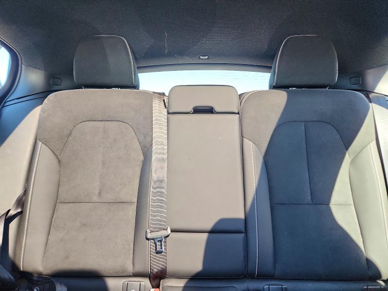 Фото 10 с аукциона – 2022 VOLVO C40 с VIN YV4ED3GB2N2001128