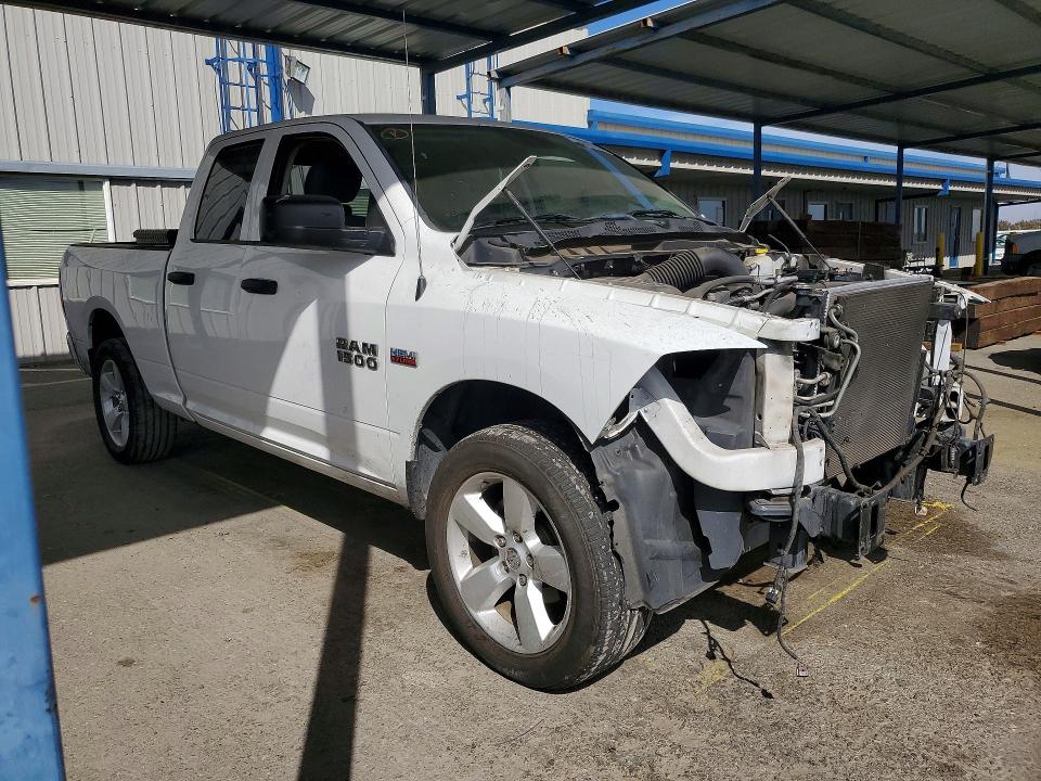 Photo 4 from auction – 2016 RAM 1500 with VIN 1C6RR7FT0GS161932