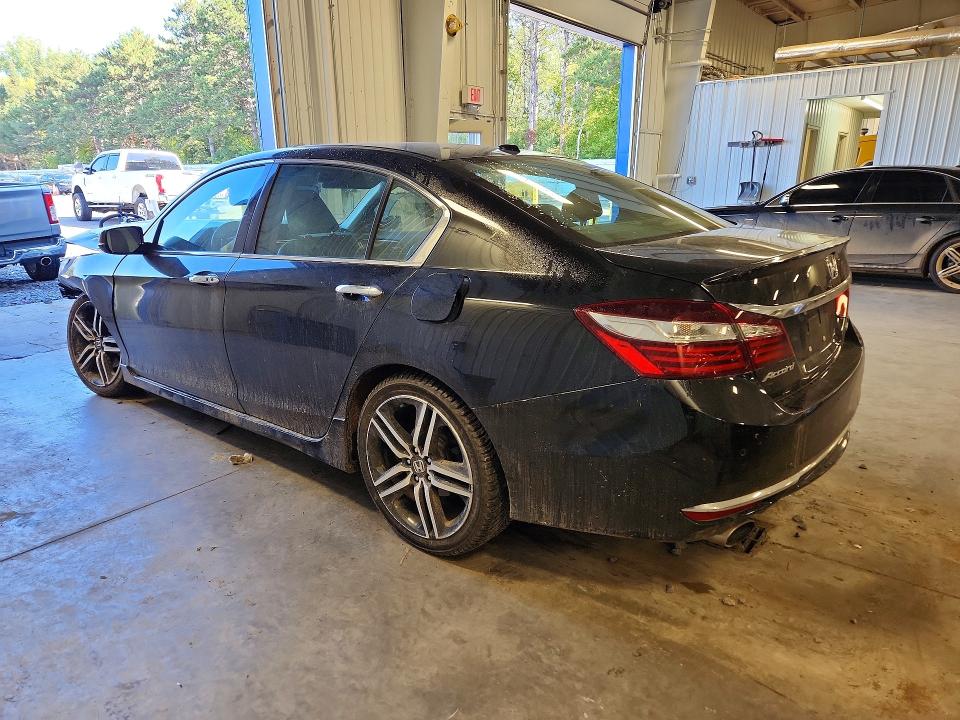Снимка 2 от търг – 2016 HONDA ACCORD с VIN 1HGCR3F96GA018163