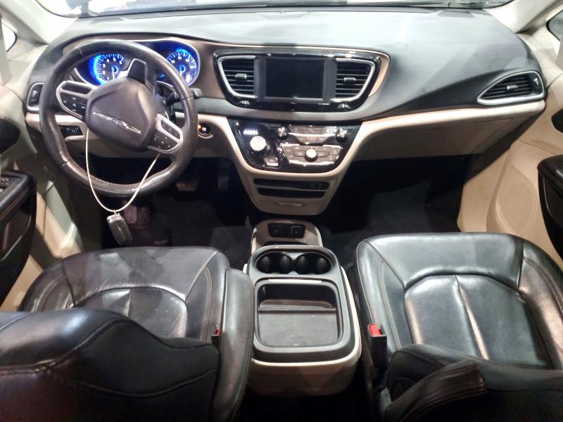 Photo 8 from auction – 2019 CHRYSLER PACIFICA with VIN 2C4RC1BG6KR554537