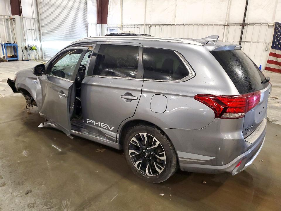 Снимка 2 от търг – 2018 MITSUBISHI OUTLANDER с VIN JA4J24A59JZ030377