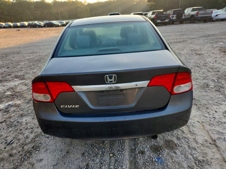 Foto 6 de la subasta – 2010 HONDA CIVIC con VIN 2HGFA1F50AH581966