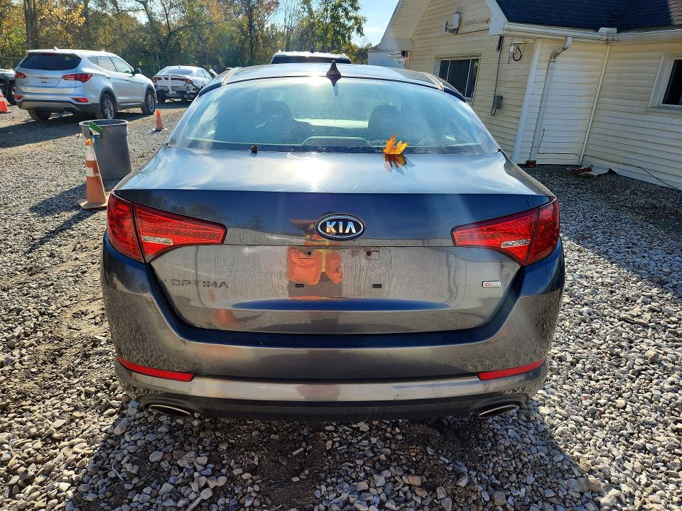 صورة رقم 6 من المزاد - 2011 KIA OPTIMA مع VIN KNAGM4A73B5055504
