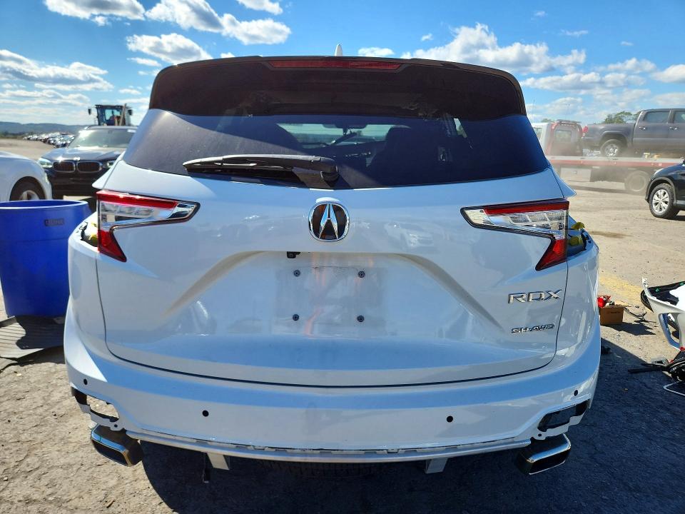 Снимка 6 от търг – 2024 ACURA RDX с VIN 5J8TC2H75RL001837