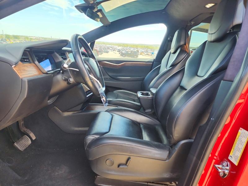 Снимка 7 от търг – 2018 TESLA MODEL X с VIN 5YJXCDE2XJF142611