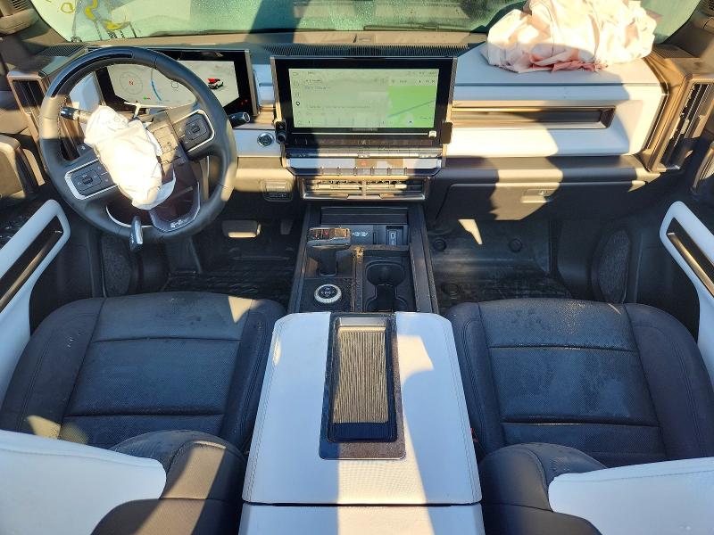 Снимка 8 от търг – 2024 GMC HUMMER PICKUP с VIN 1GT10BDD4RU114523