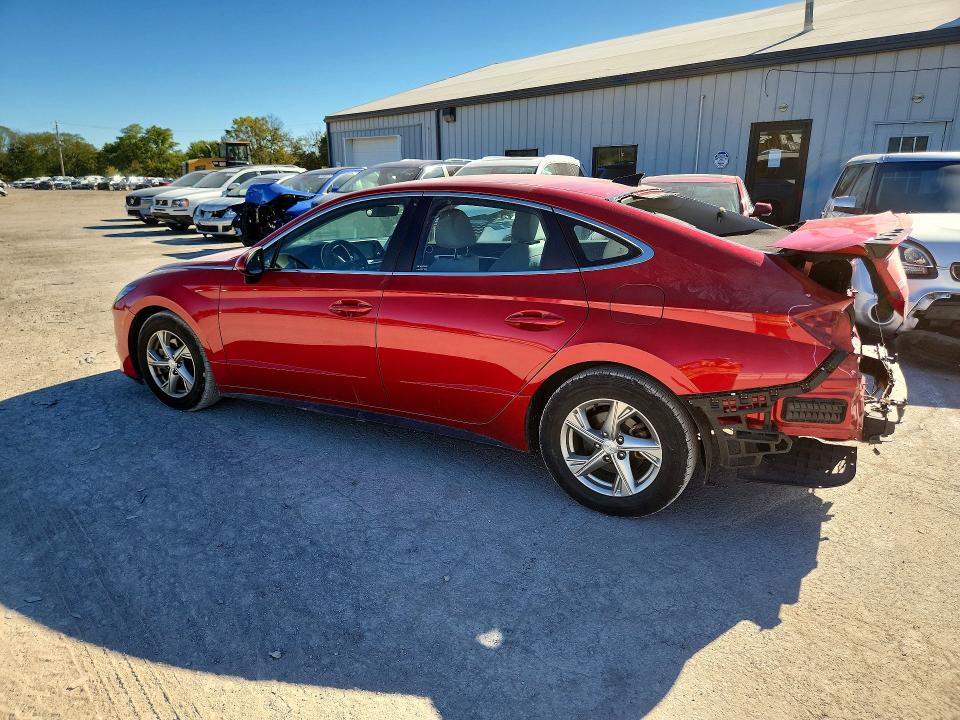 Снимка 2 от търг – 2021 HYUNDAI SONATA с VIN 5NPEG4JA7MH105370