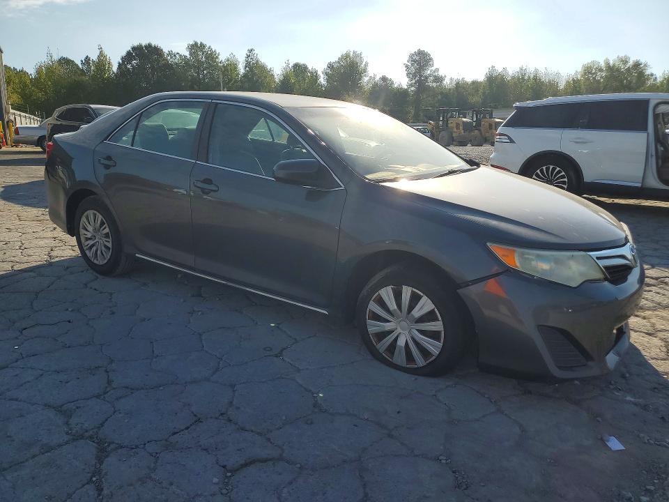 Photo 4 from auction – 2012 TOYOTA CAMRY with VIN 4T4BF1FK0CR184571