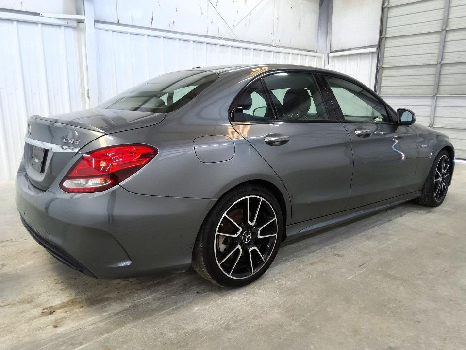 Снимка 3 от търг – 2018 MERCEDES-BENZ C с VIN 55SWF6EB3JU242756