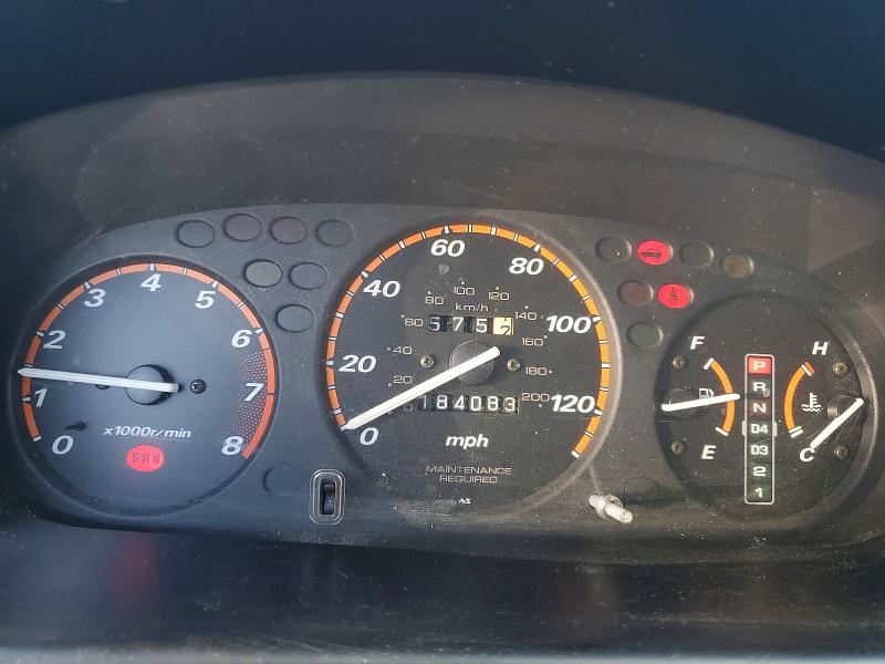 Photo 9 from auction – 1998 HONDA CR-V with VIN JHLRD2842WC015995