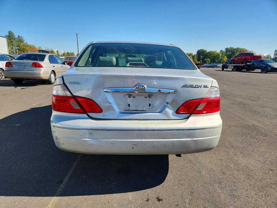 Photo 6 from auction – 2004 TOYOTA AVALON with VIN 4T1BF28B04U370397