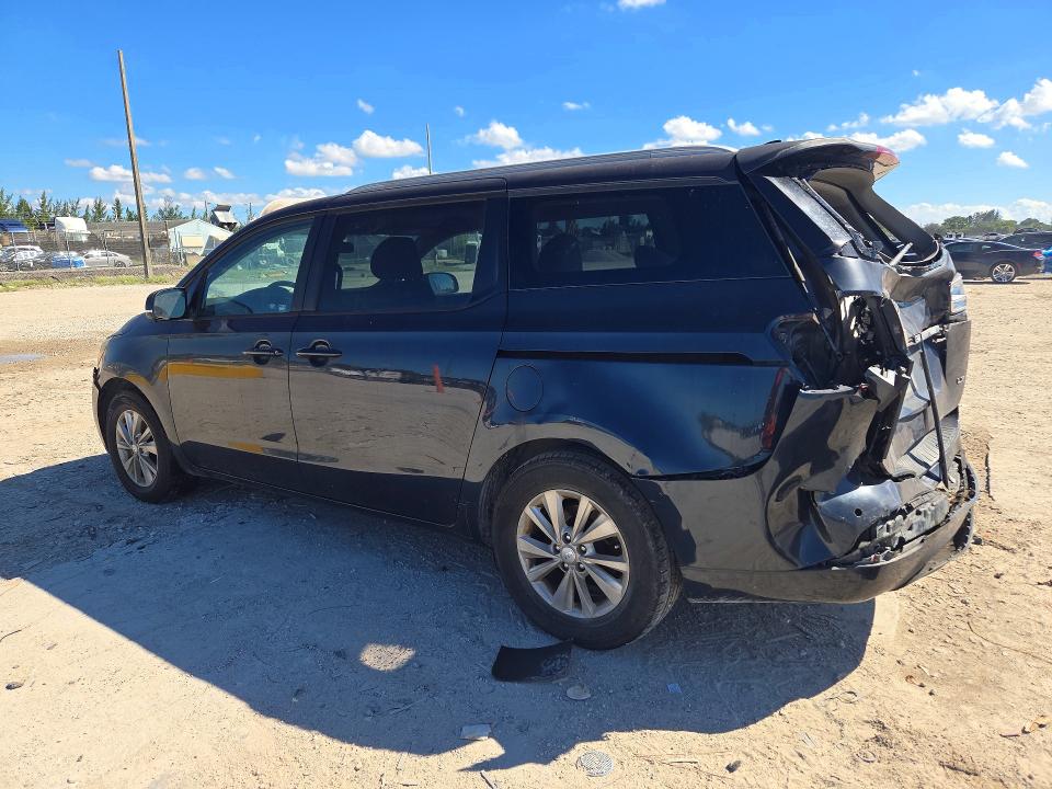 Foto 2 de la subasta – 2015 KIA SEDONA con VIN KNDMB5C13F6017927