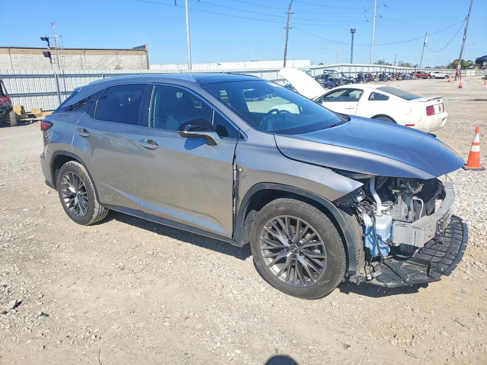 Снимка 4 от търг – 2022 LEXUS RX с VIN 2T2YZMDA0NC340129