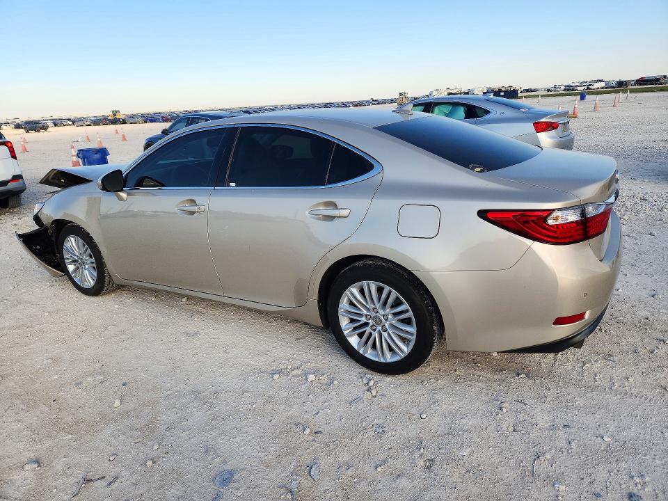 Zdjęcie 2 z aukcji – 2014 LEXUS ES z VIN JTHBK1GG9E2111250
