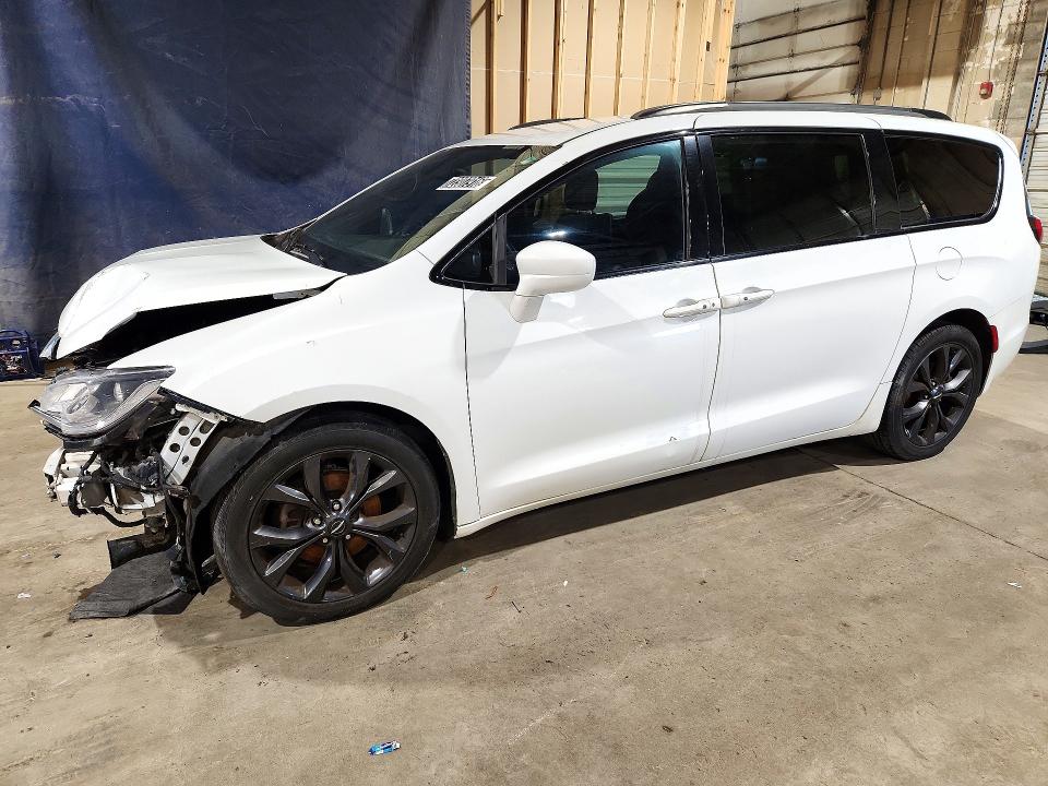 صورة رقم 1 من المزاد - 2018 CHRYSLER PACIFICA مع VIN 2C4RC1BG7JR174878