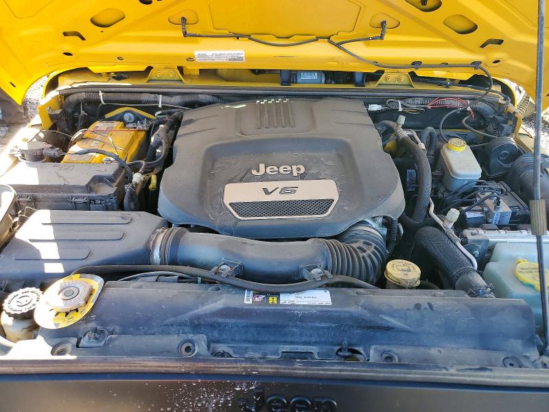 Снимка 12 от търг – 2015 JEEP WRANGLER UNLIMITED с VIN 1C4BJWDG8FL615810