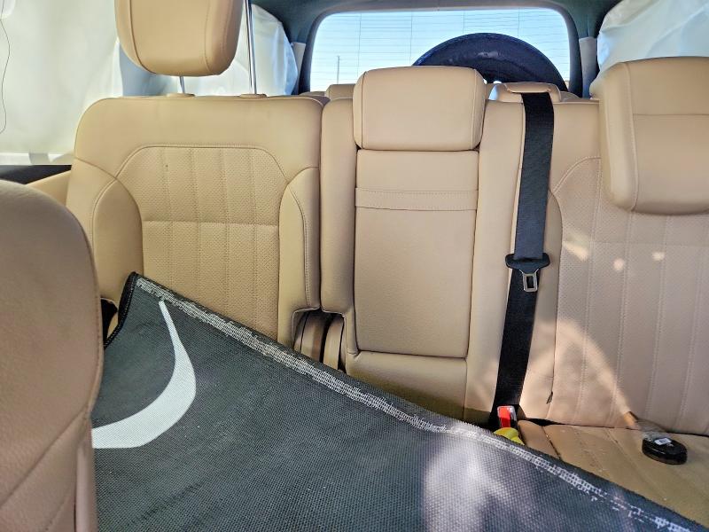 Photo 10 from auction – 2018 MERCEDES-BENZ GLS with VIN 4JGDF6EE7JB036258