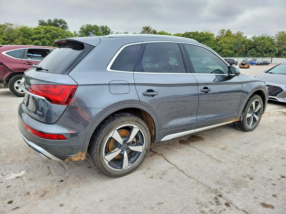 Фото 3 с аукциона – 2022 AUDI Q5 с VIN WA1EAAFY6N2131302