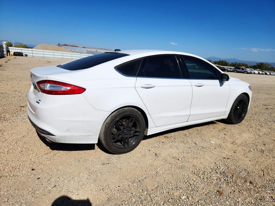 Photo 3 from auction – 2013 FORD FUSION with VIN 3FA6P0HR8DR350965