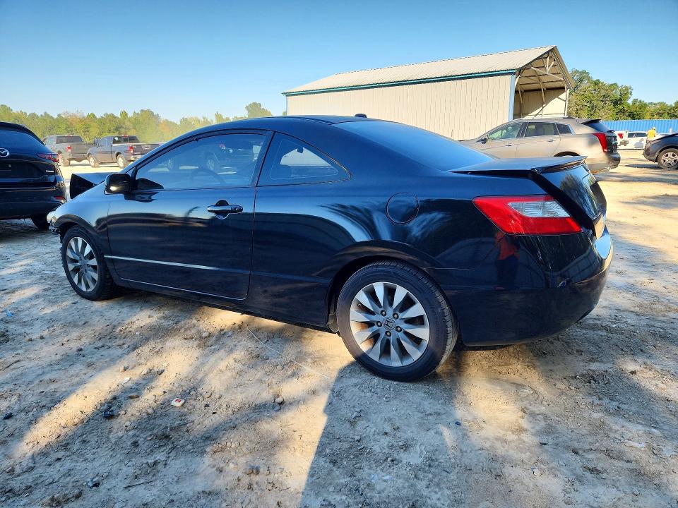 Снимка 2 от търг – 2010 HONDA CIVIC с VIN 2HGFG1B8XAH503113