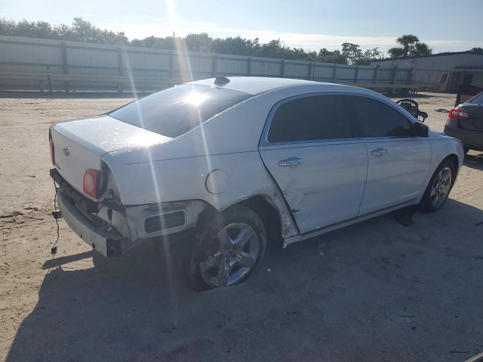 Снимка 3 от търг – 2012 CHEVROLET MALIBU с VIN 1G1ZD5EU9CF377523