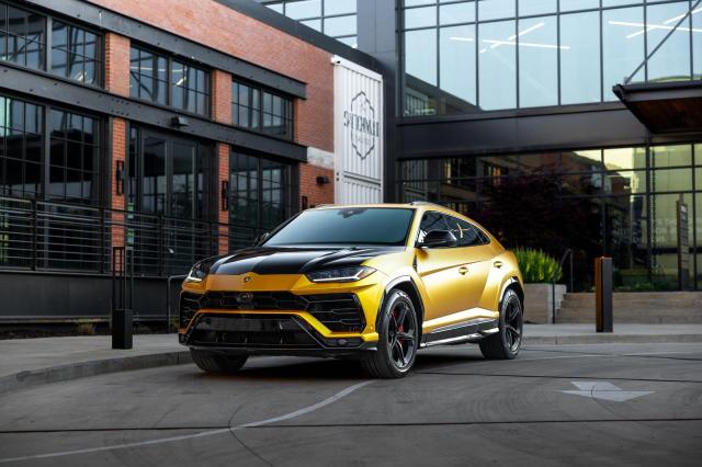 Снимка 2 от търг – 2019 LAMBORGHINI URUS с VIN ZPBUA1ZL5KLA02127