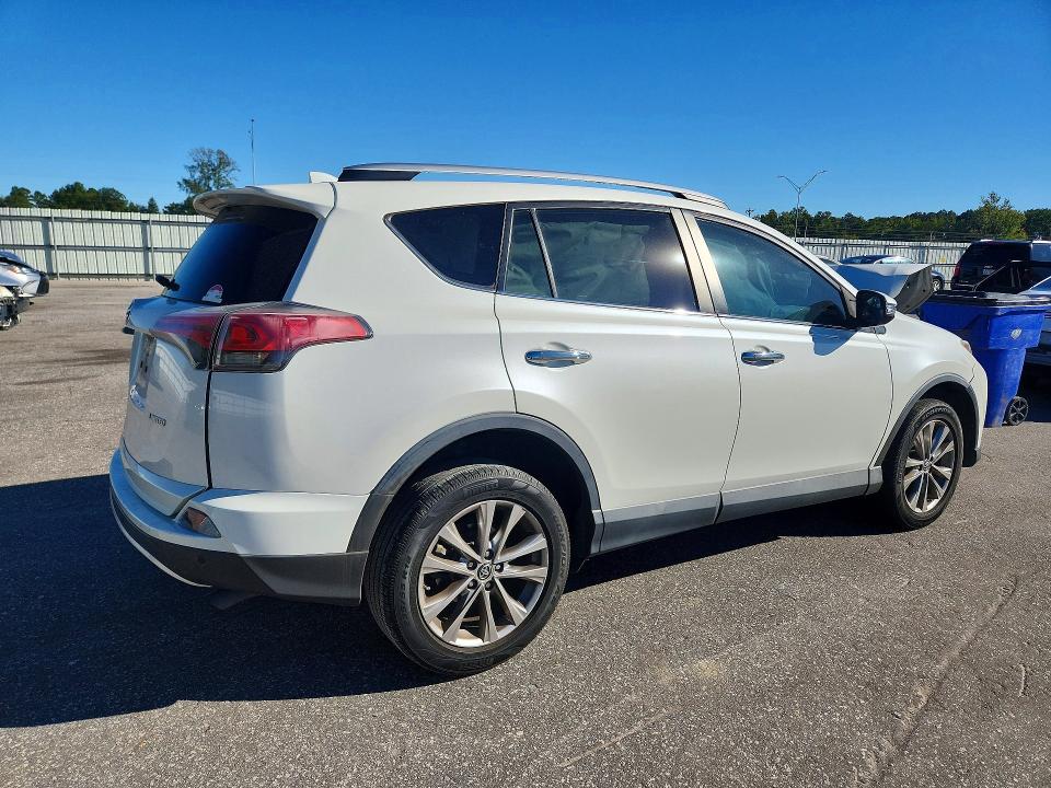 Снимка 3 от търг – 2016 TOYOTA RAV4 с VIN 2T3YFREVXGW278128
