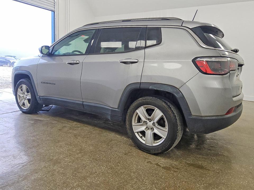 Снимка 2 от търг – 2022 JEEP COMPASS с VIN 3C4NJCBBXNT156320