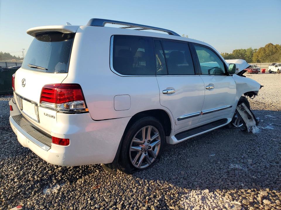 Снимка 3 от търг – 2015 LEXUS LX с VIN JTJHY7AX6F4170040