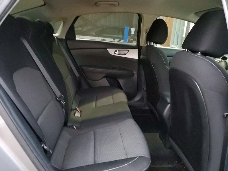 Foto 10 de la subasta – 2023 KIA FORTE con VIN 3KPF24AD4PE561008