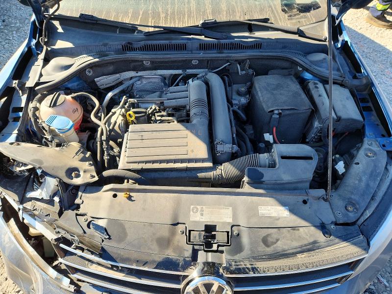 Снимка 11 от търг – 2017 VOLKSWAGEN JETTA с VIN 3VW2B7AJ1HM268497