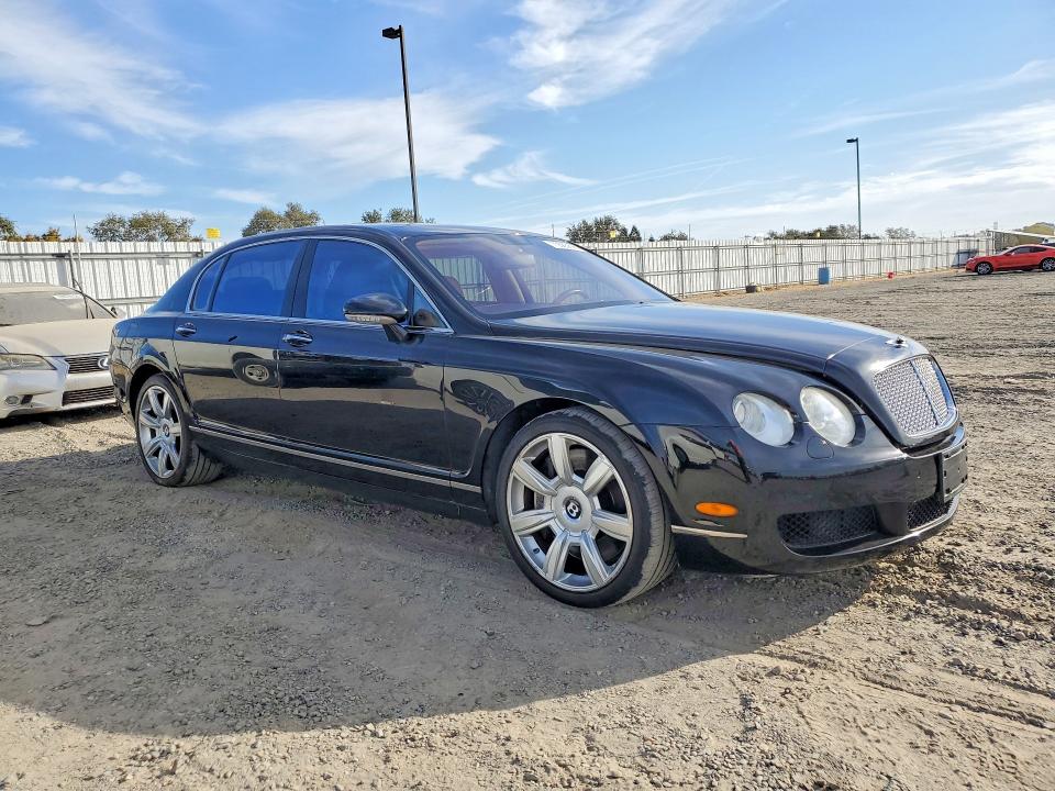 Фото 4 с аукциона – 2006 BENTLEY CONTINENTAL с VIN SCBBR53W36C035315