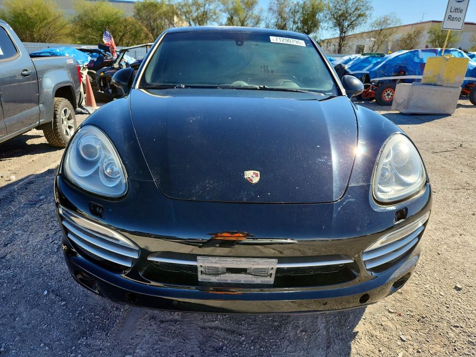 Photo 5 from auction – 2014 PORSCHE CAYENNE with VIN WP1AA2A28ELA94324
