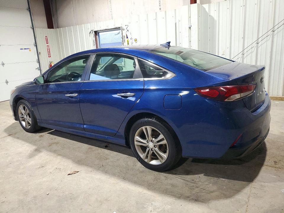 Снимка 2 от търг – 2019 HYUNDAI SONATA с VIN 5NPE34AF6KH785184